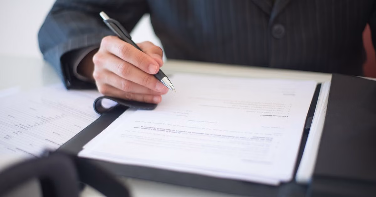 What Is a Non-Compete Clause?